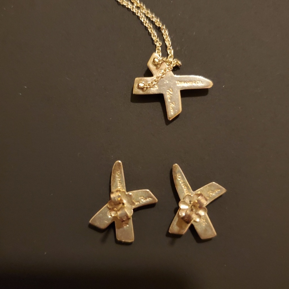 Tiffany & Co paloma necklace and earring set